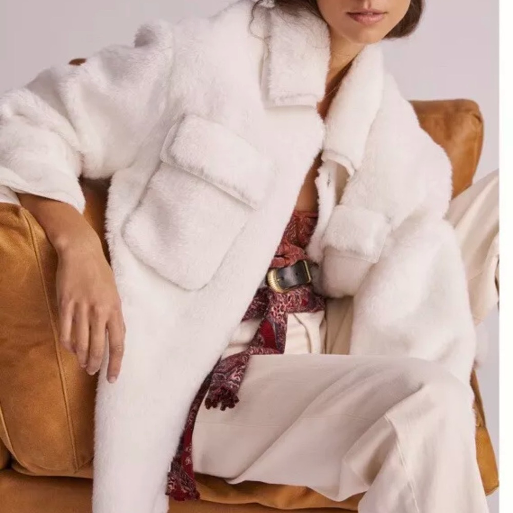 ANTHROPOLOGIE Maeve Cinched‎ Faux Fur Coat.NWT